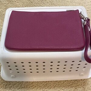 Thirty-One Magenta Wristlet Clutch